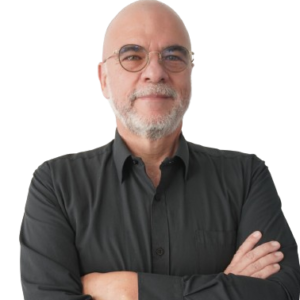 Profile photo of César Martínez